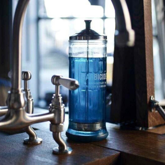 Imagine BARBICIDE recipient 1100ml